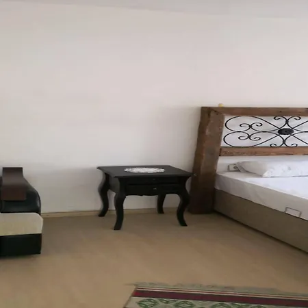 Livan Delux Çeşme